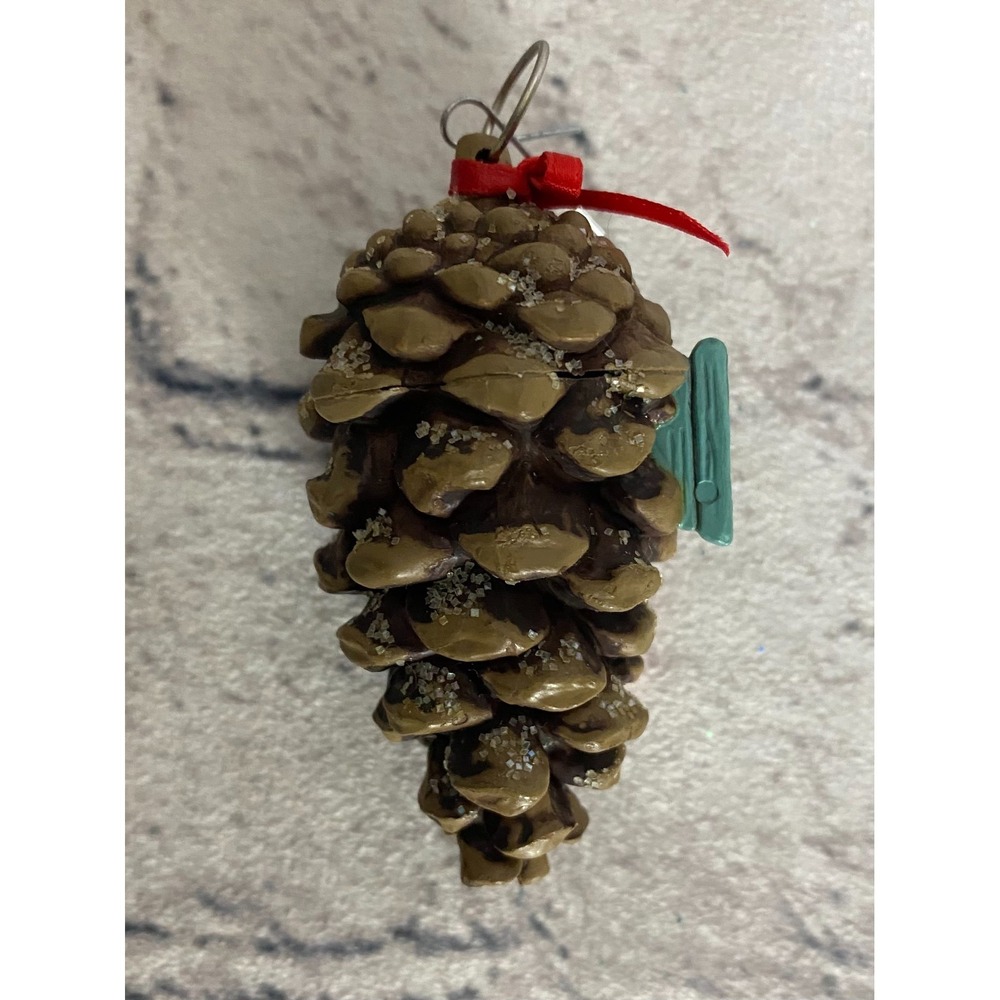 Vintage Hallmark‎ Keepsake Pinecone Mouse Home Christmas Tree Ornament - Picture 3 of 4